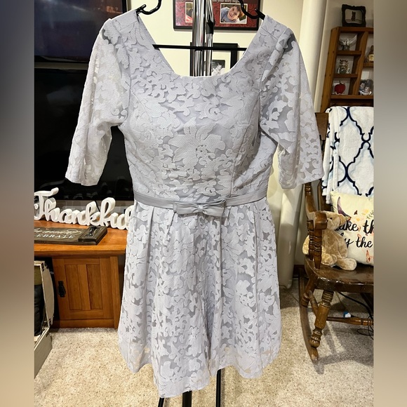 NWT Levory J formal dress with lace up back - Picture 1 of 9